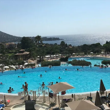 Апартаменты Vue Et Esterel *