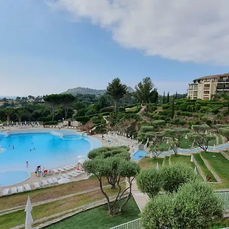 Vue Et Esterel Апартаменты