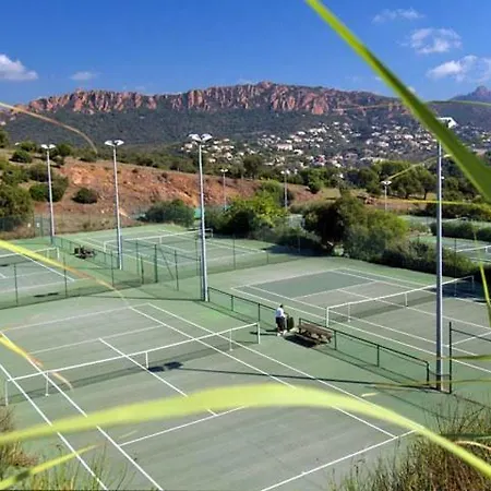 Апартаменты Vue Et Esterel