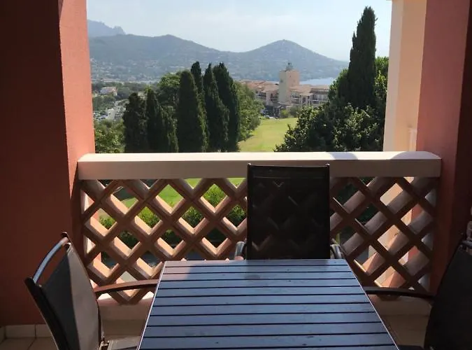Vue Et Esterel Apartmán Saint-Raphaël